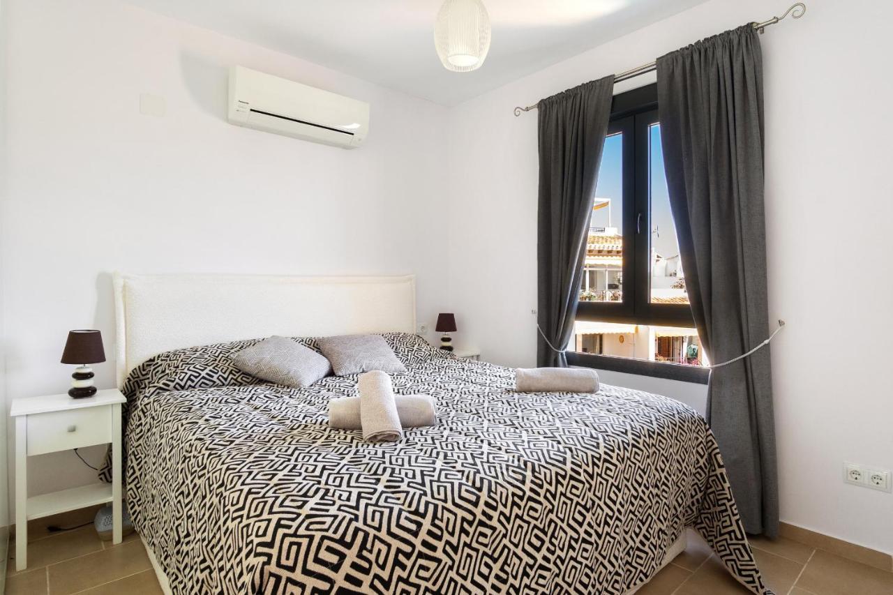Cb Living - Cosy Loft With Terrace, Villamartin Alicante Exterior foto